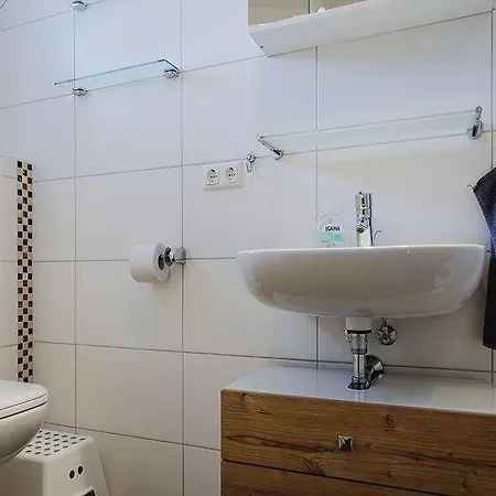 Fewo-11-1-ferienwohnung-in-graal-mueritz Appartement Graal-Mueritz
